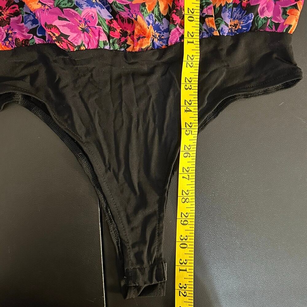 Entro Colorful Wrap Body Suit Size M V-Neck Long Sleeve Floral - Picture 10 of 10